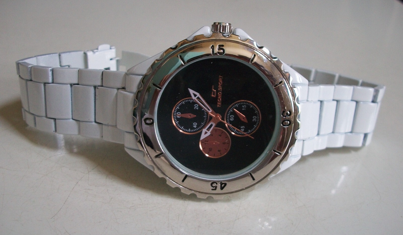 MEN’S BLACK & ROSE GOLD DIAL WHITE FINISH BRACELET FASHION CASUAL HIP HOP WATCH