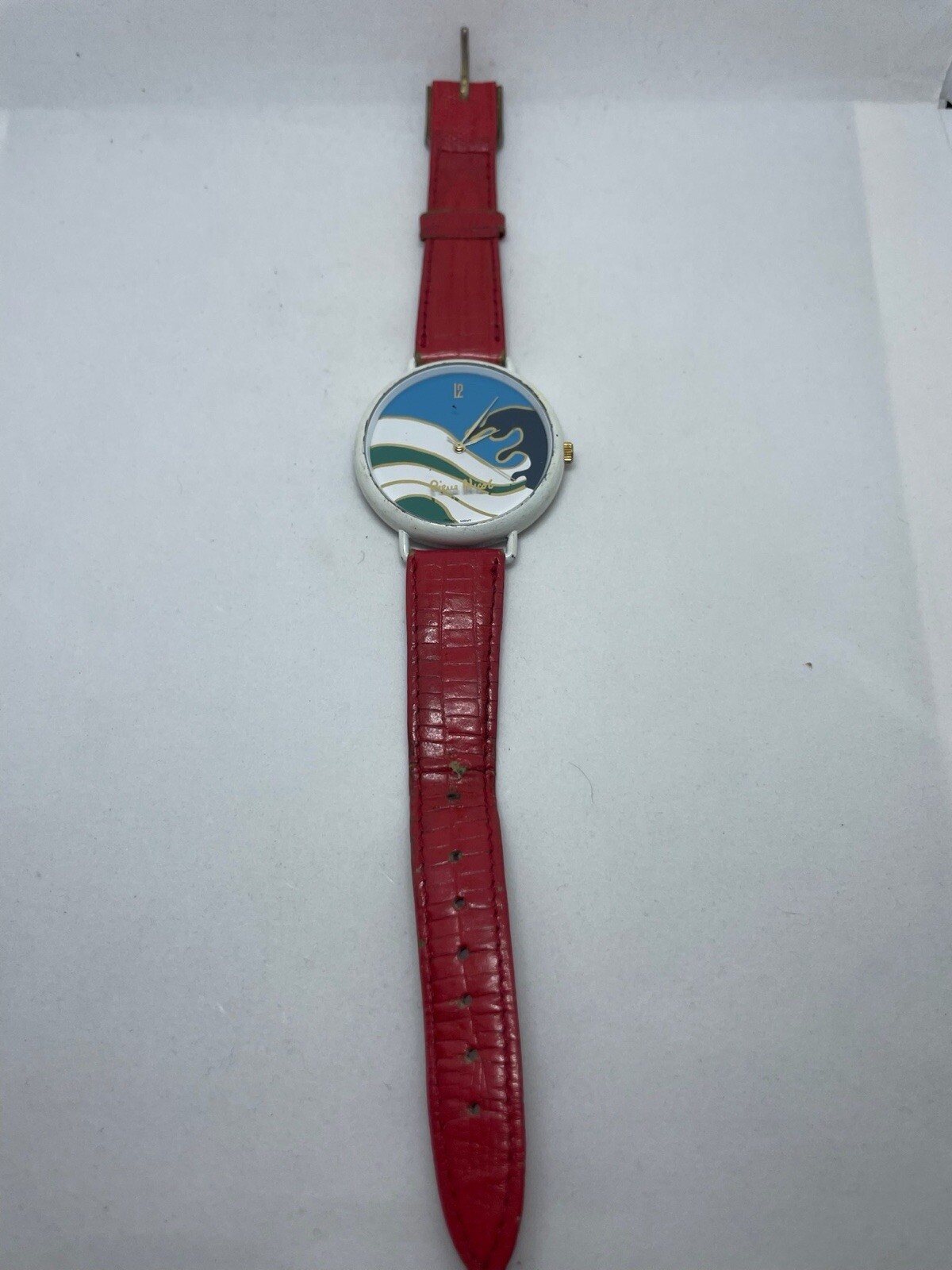 Pieve Nicol Analog Wristwatch with Red Band Blue White Green Black Wave Face