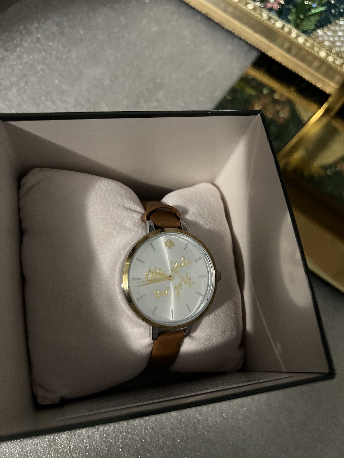 Kate Spade Brown Leather Strap Logo Dial Watch Classic 34mm Two-tone Women’s New
