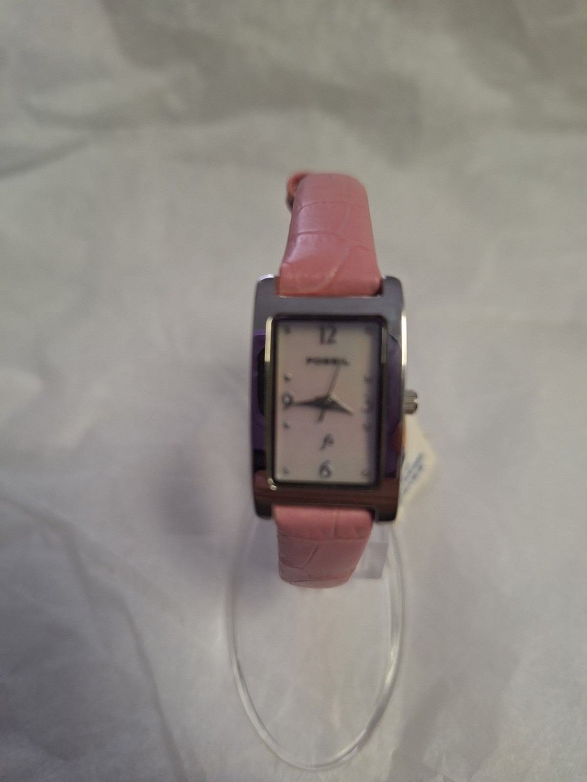 Fossil Three-Hand Mineral Pink Leather 22mm Watch ES9295