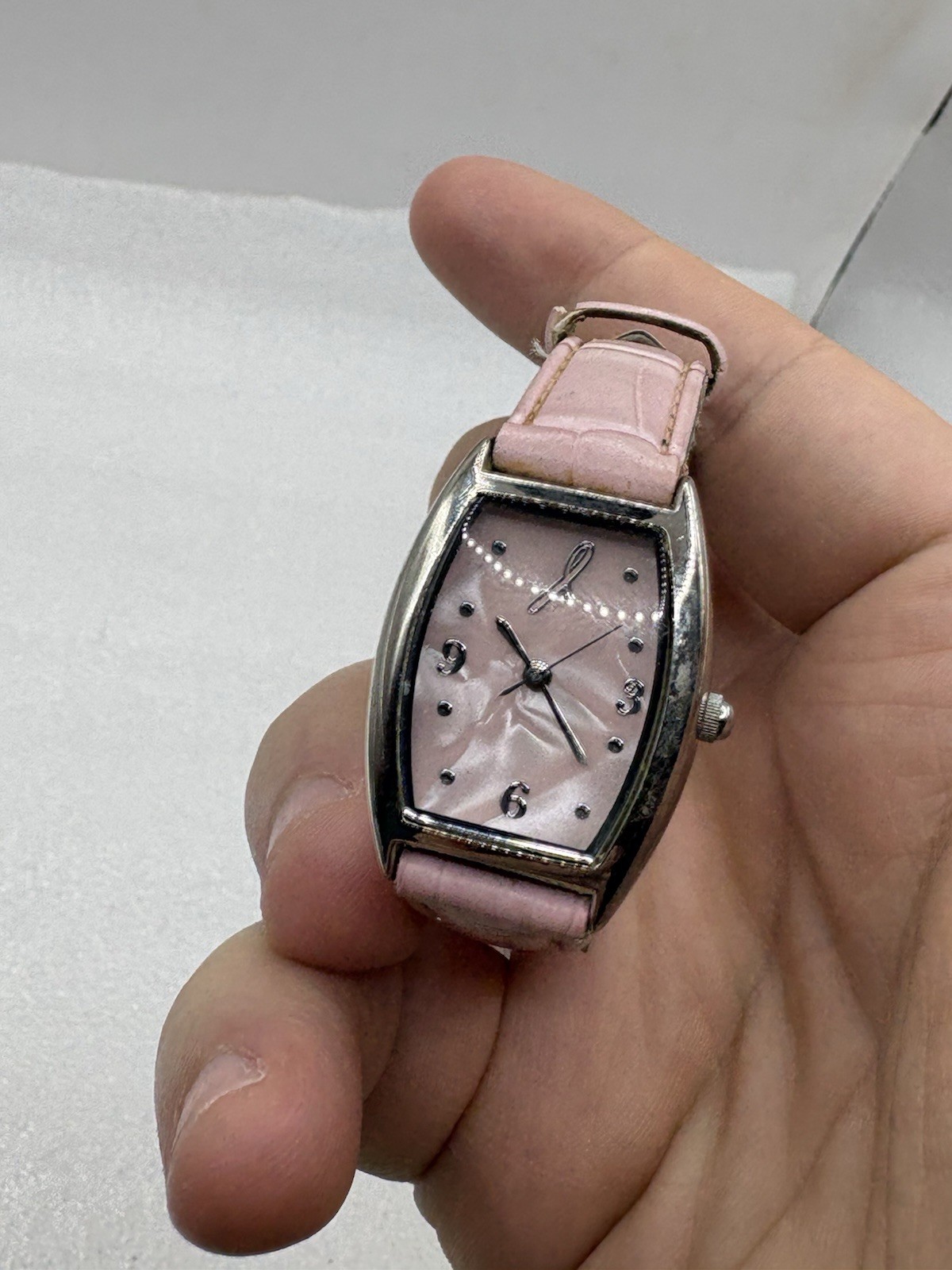 Women’s Pink Ribbon Breast Cancer Awareness Watch (Dirty Band Not Working) BQ