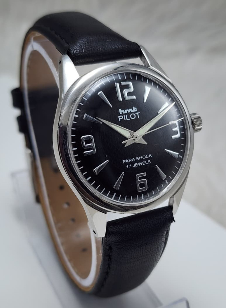 Working Hand winding HMT Pilot Black Dial 17 Jewels Back Wrist Watch