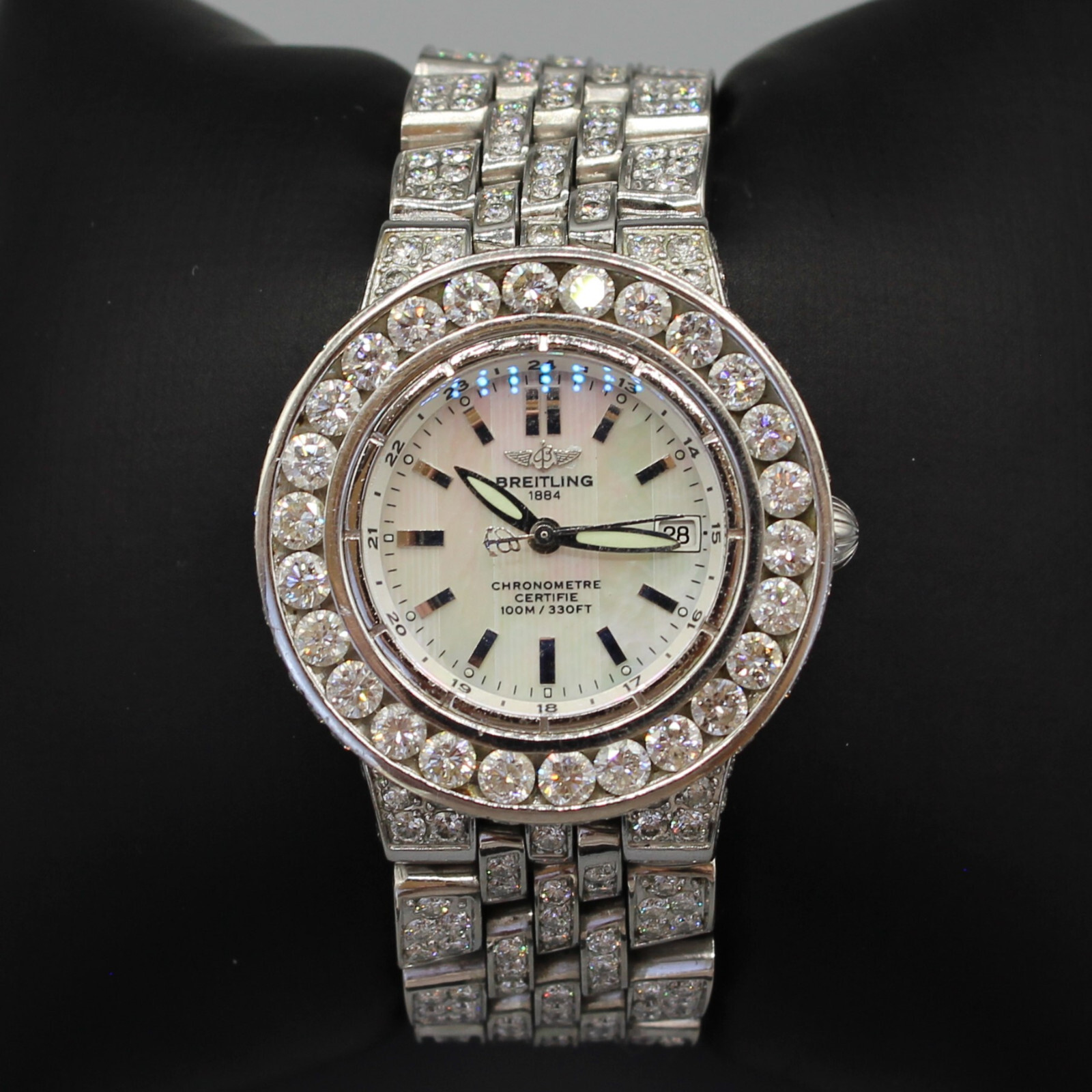 21 CARAT BUST DOWN BREITLING STARLINER WHITE MOTHER OF PEARL DIAL DIAMOND WATCH!