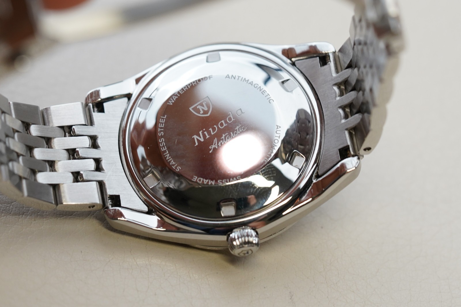 Nivada Grenchen Antarctic Spider Silver Dial 32023A04 Men’s Steel Watch