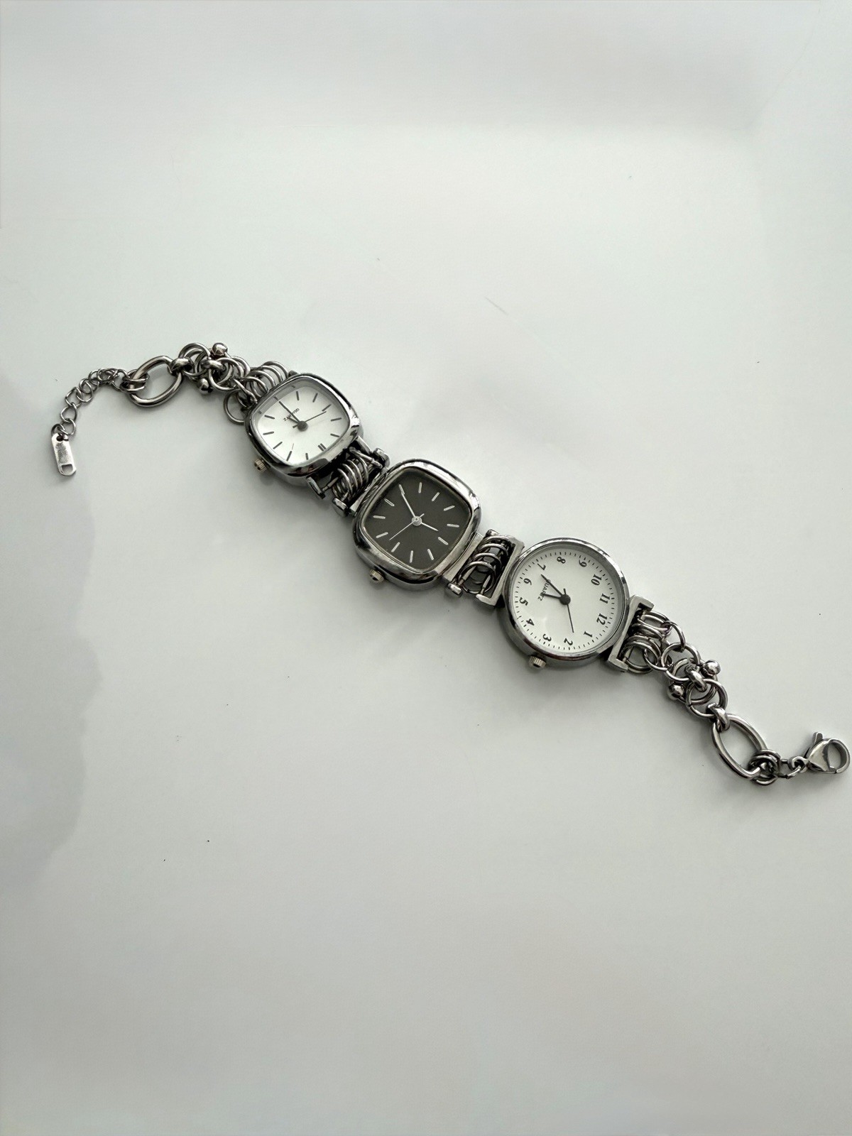 Y2K 3 Watch Face Silver-Tone Metal Bracelet Analog Watch 12Hour Round Dress Dial