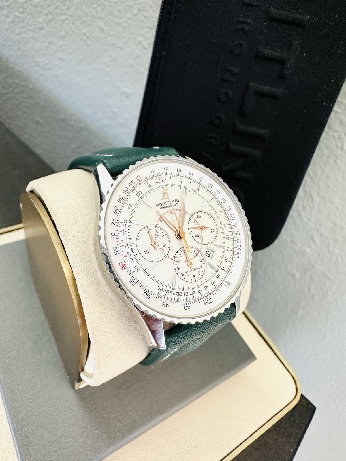 Men’s Breitling Navitimer Montbrillant 38mm Chronograph Watch Ref A41370