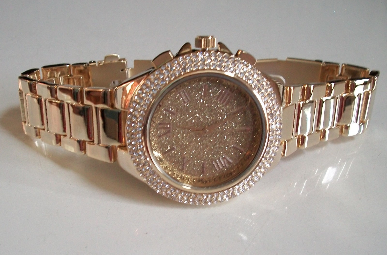 Men’s bling gold finish assorted glitter or plain dial fashion Dressy watches