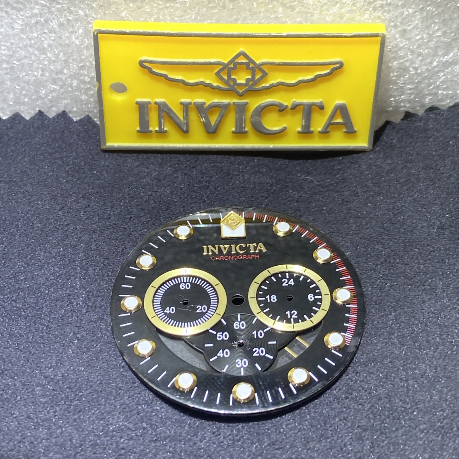Invicta Chronograph 6981 Quartz Watch Dial