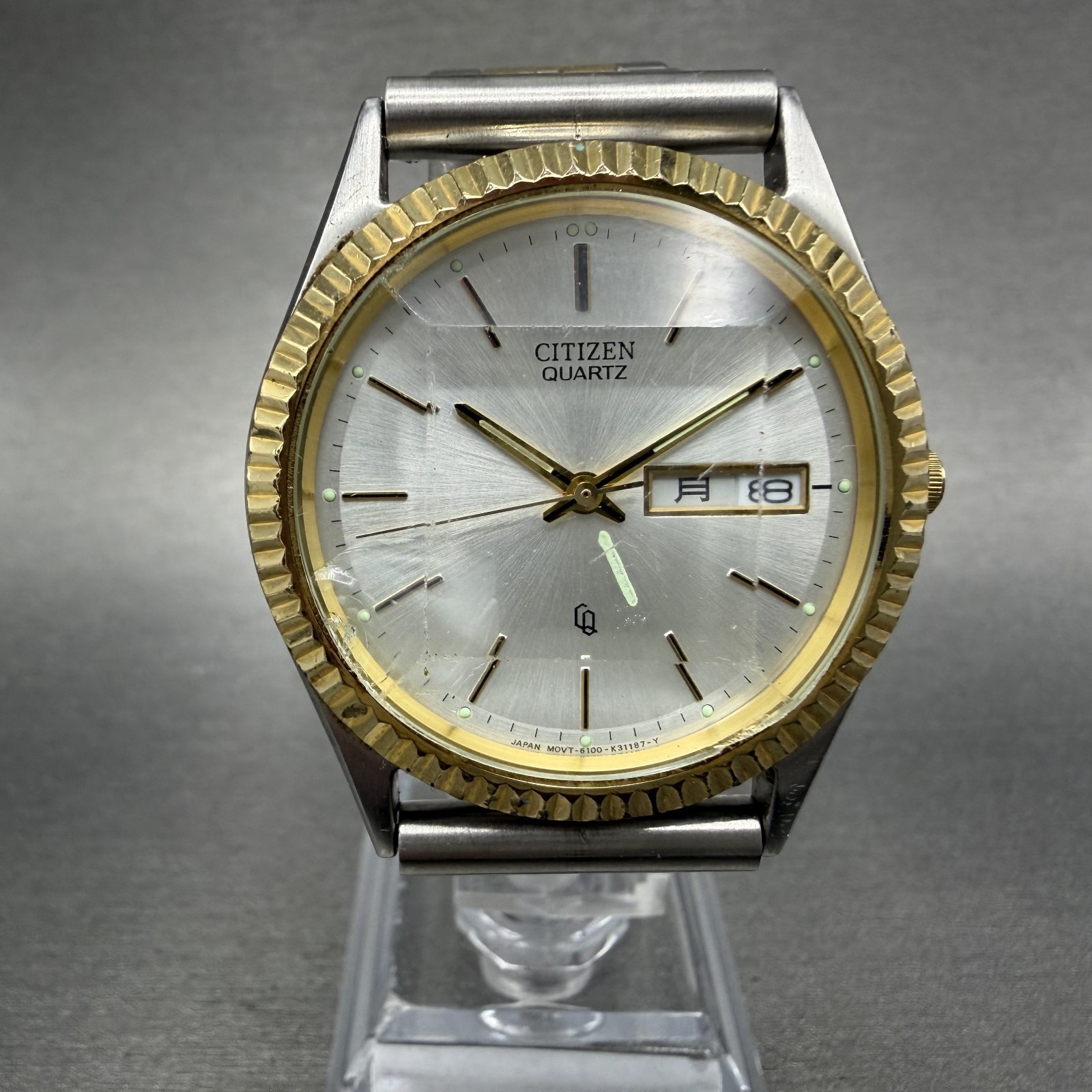 Citizen CQ President Watch Men 36mm Silver Dial Two Tone Daydate Round New Bat V