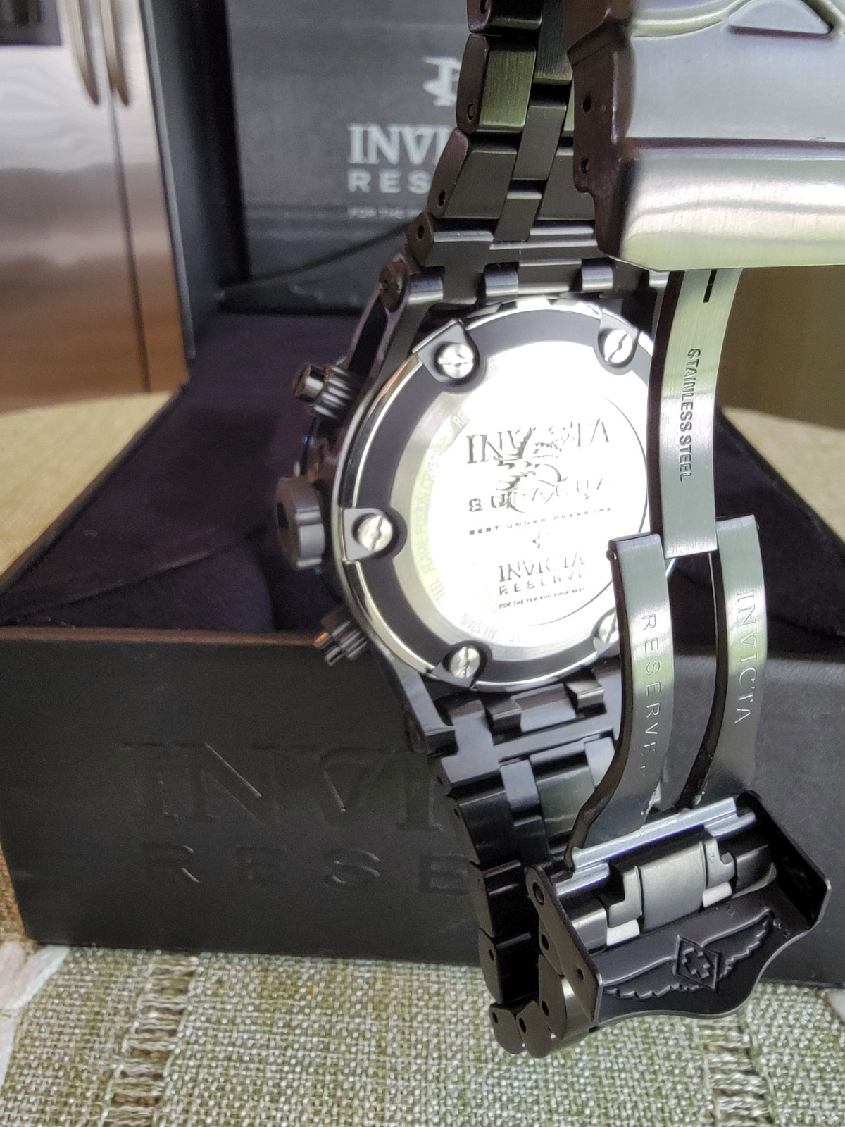 Invicta Reserve Collection Subaqua Model #15096 Swiss Made Flame Fusion Crystal
