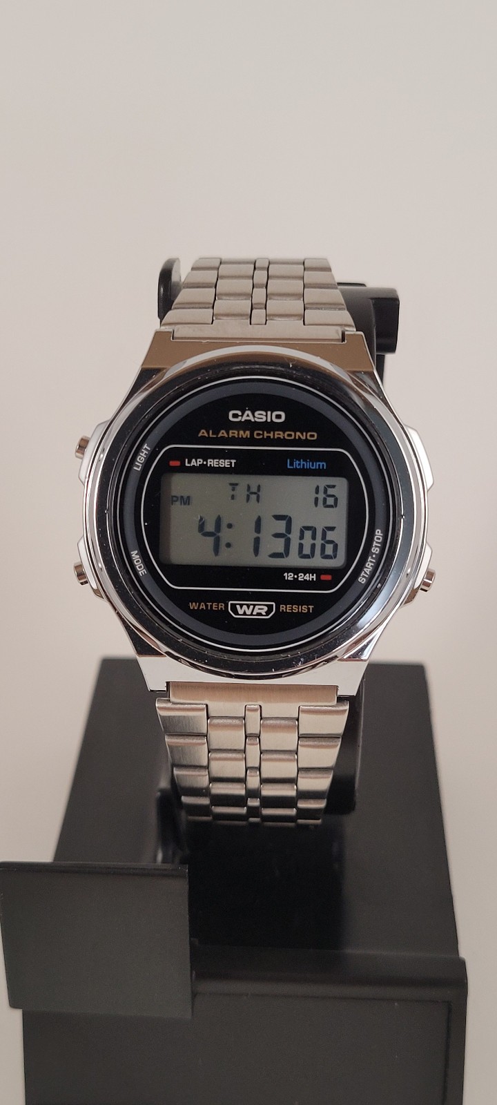 Casio Unisex Quartz Alarm Chronograph Silver-Tone 38mm Digital Watch A171WE-1A