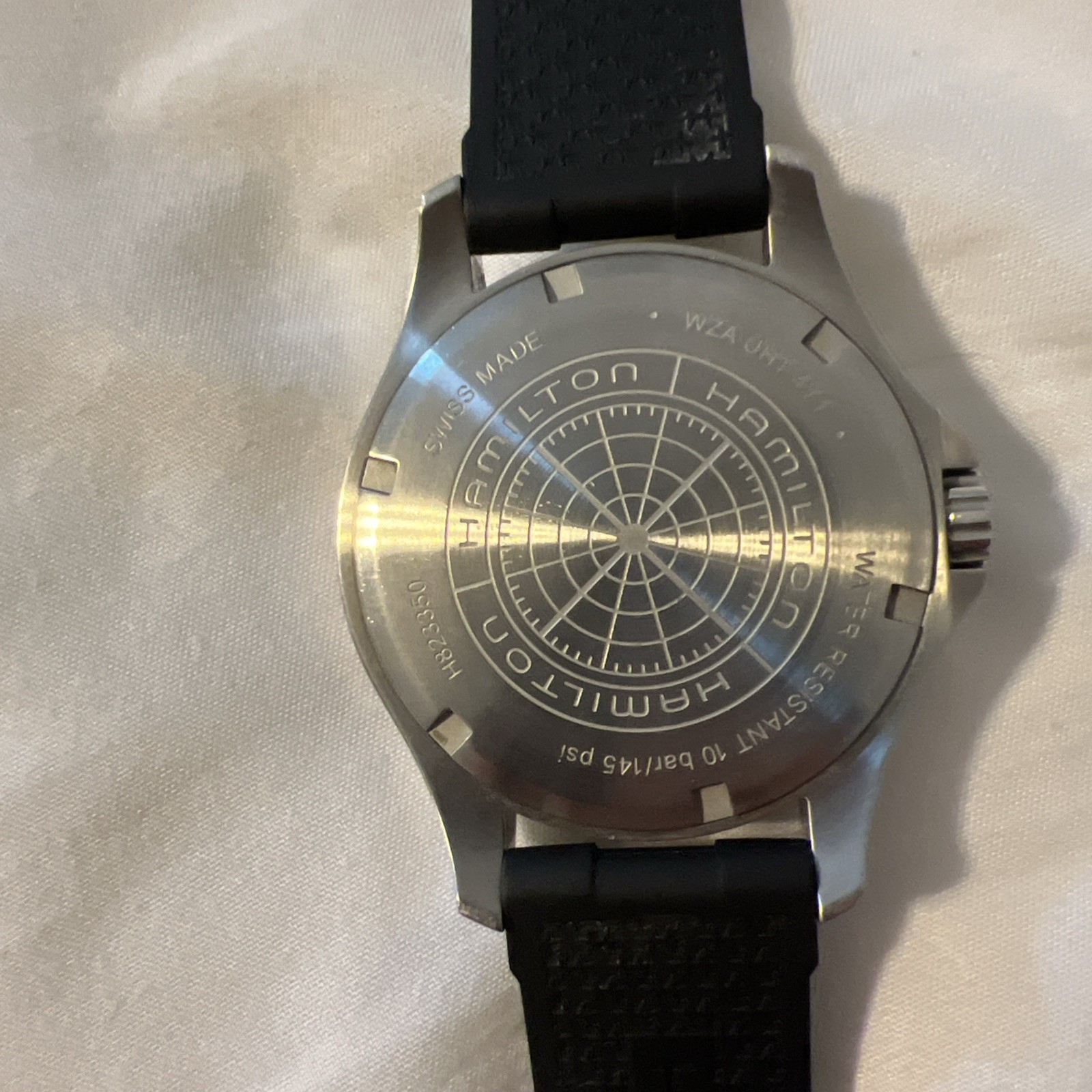 Hamilton Khaki Navy Scuba Automatic Diver – Ref. H82335331 – H-10 Caliber – 40MM