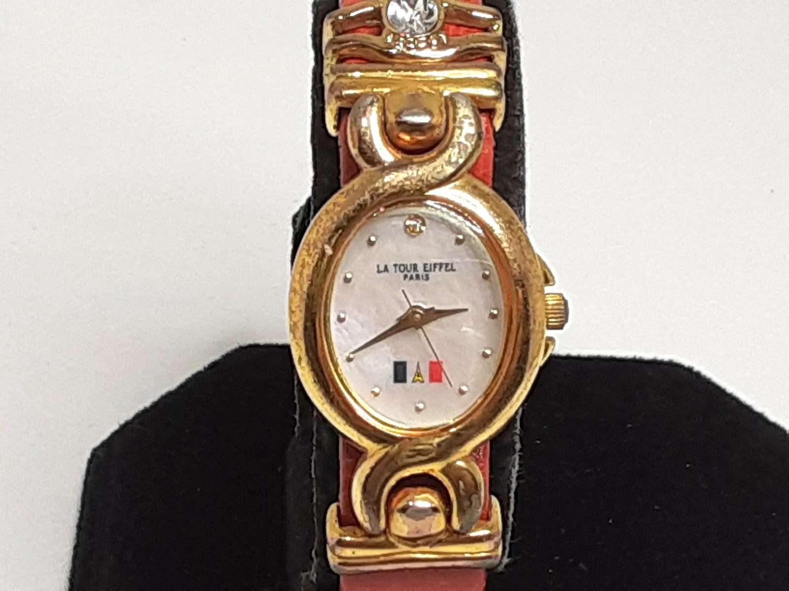 [A1R] La Tour Eiffel TE 1016 Oval White Red SS Leather Watch [x3w]