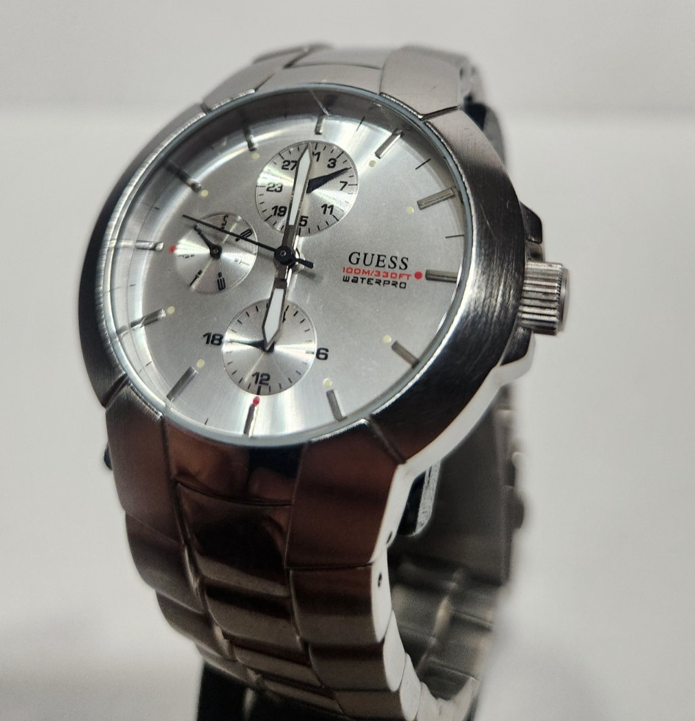 Men’s Guess Waterpro Divers Chronograph Watch, 100M/330FT Beautiful Time Piece