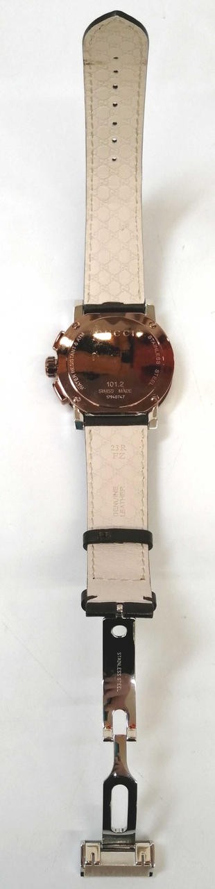 Quartz Watch Model YA101202 GUCCI