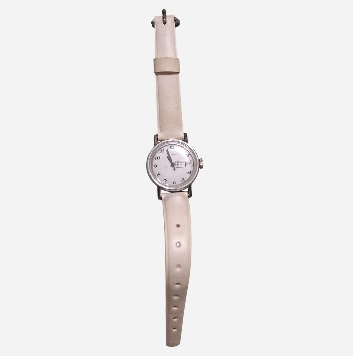 Timex Women’s Quartz Analog Day/Date White Dial White Leather Strap Vintage