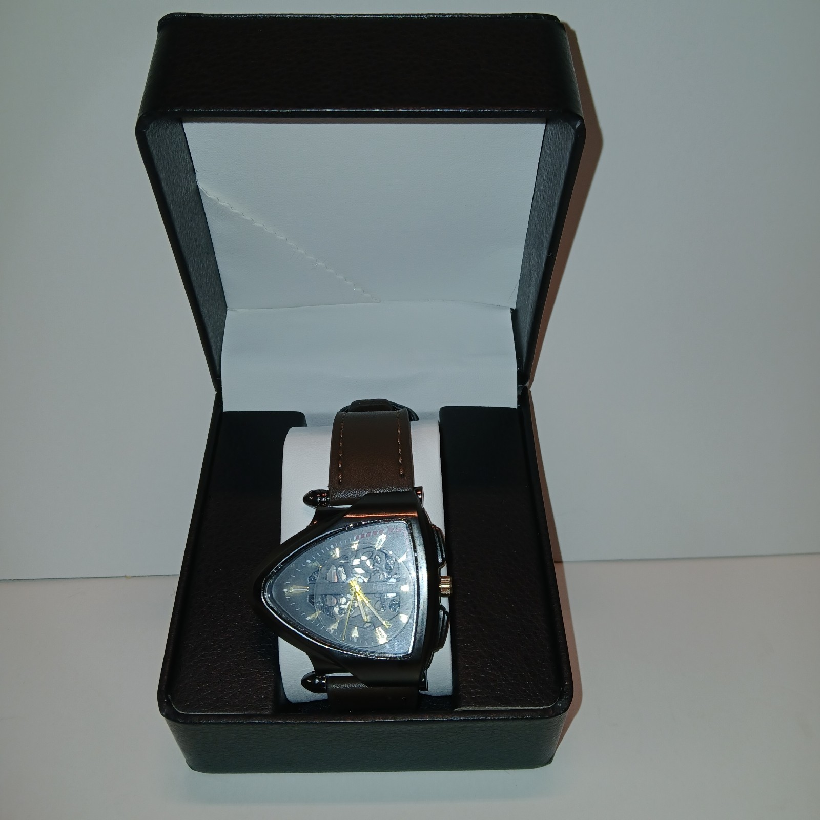 ​Men’s Triangle Face Skeleton Watch Black Dial Brown Leather Band Fashion Quartz
