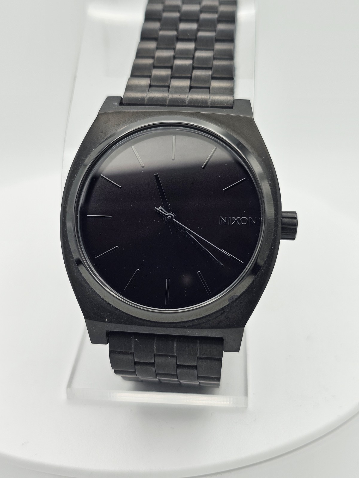 Nixon Minimal Time Teller Quartz Black Dial/Bracelet 100m 36.8mm