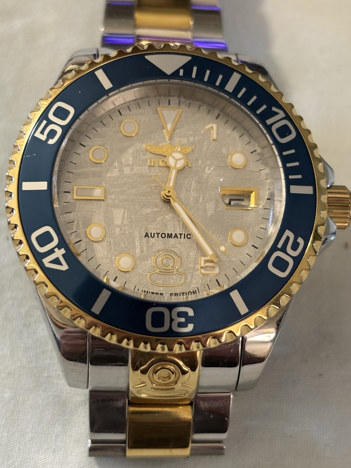 Invicta Grand Diver Men’s Automatic Watch 15th Anniversary model 29010