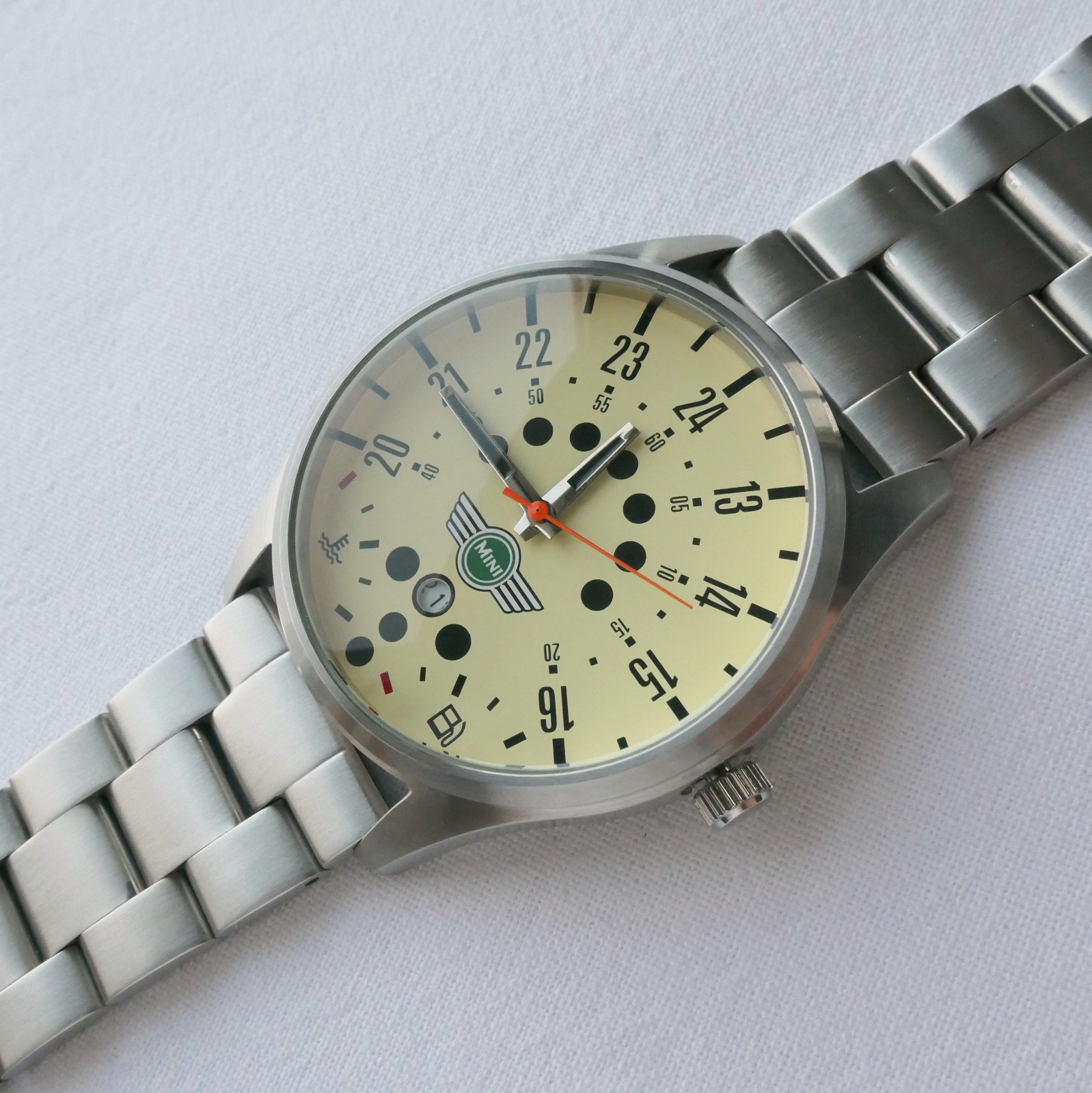 Mini John S Cooper Works JCW Speedometer Racing Classic Retro Sport Design Watch