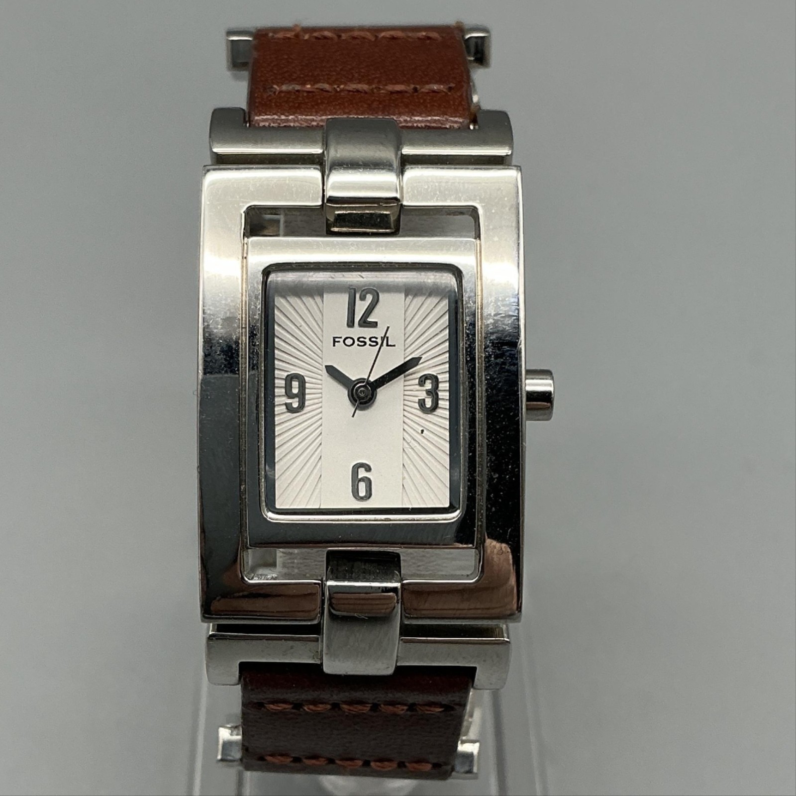 Fossil F2 ES-1855 Womens Watch 21mm Leather Stainless Band New Battery 7.75″