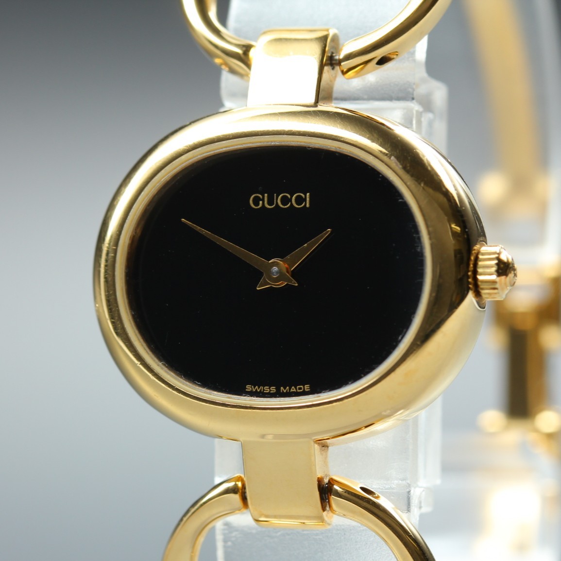 [Exc+5] Vintage GUCCI 1600 Quartz Black Dial Gold 26mm Women’s Watch From JAPAN