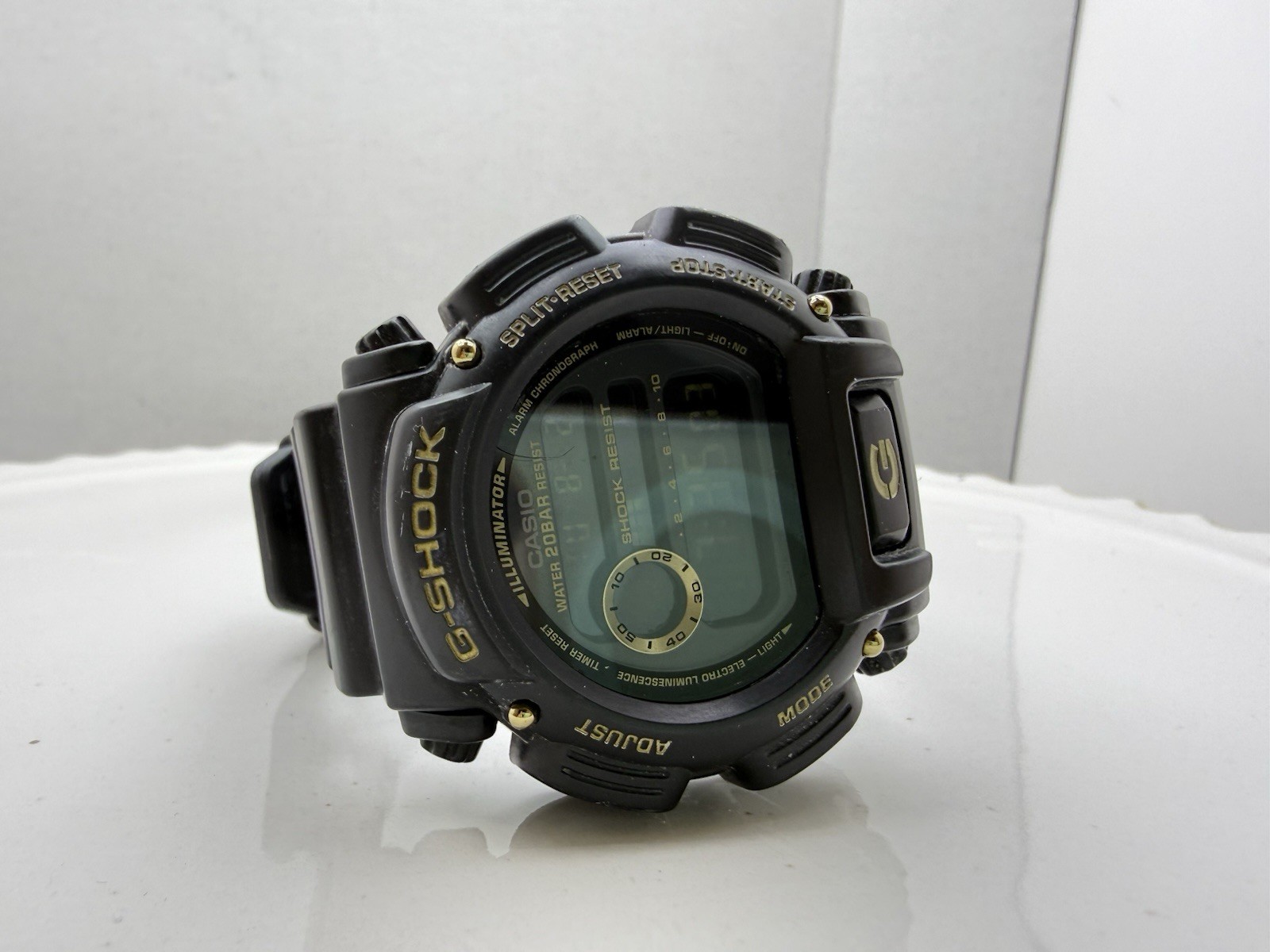 CASIO G-SHOCK DW-9052 (Mod 3232) Classic Black Quartz Digital Watch Negative