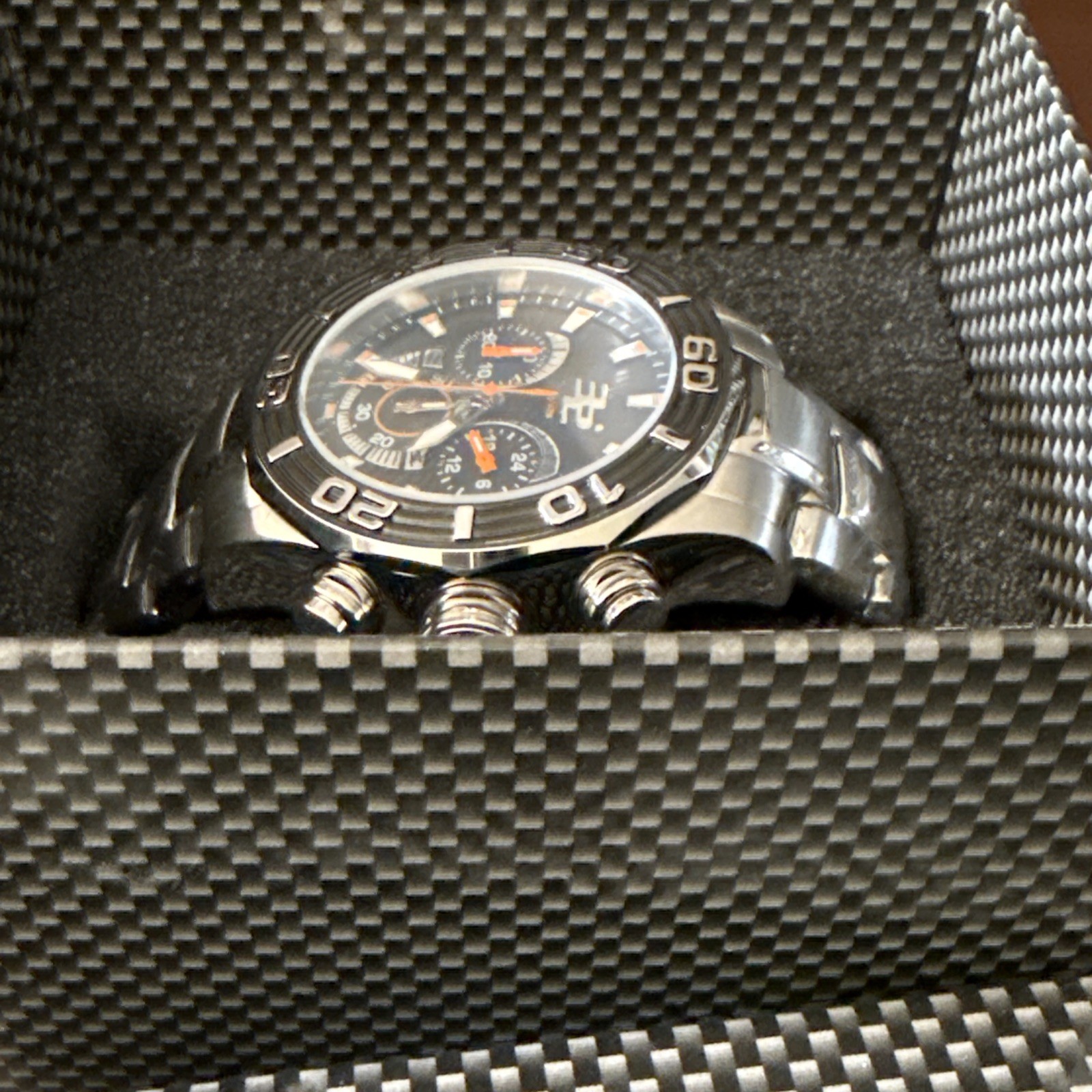 32 Degrees Polar Chronograph Mens Diver Watch