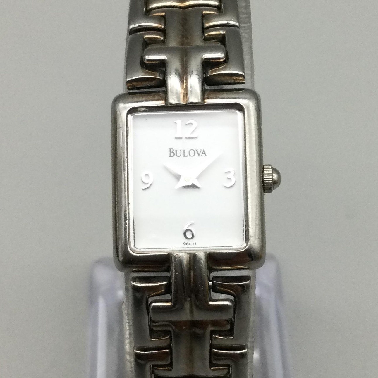 Bulova Womens Watch 16mm Silver Tone 96L11 Rectangle New Battery 6.75″