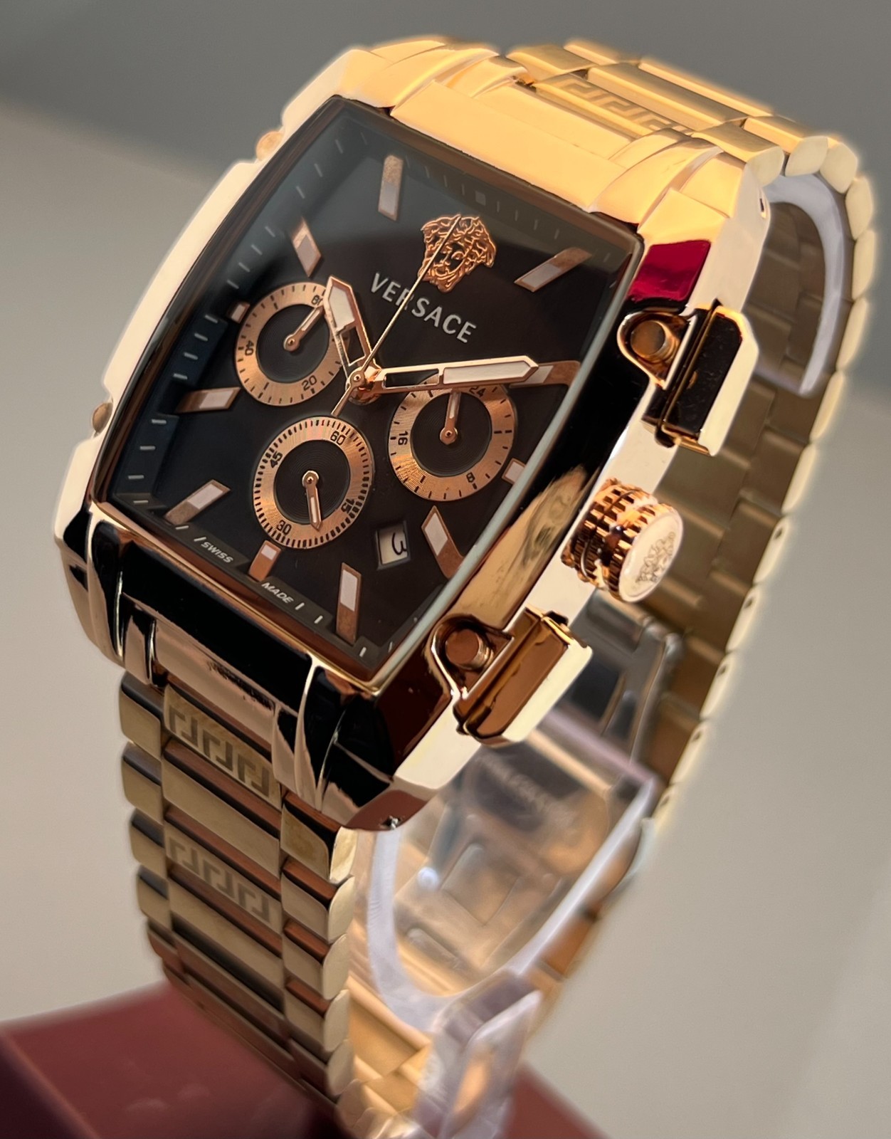 Vintage Men’s Versace Dominus Chrono Quartz Black Dial Rose Gold-Plated Watch