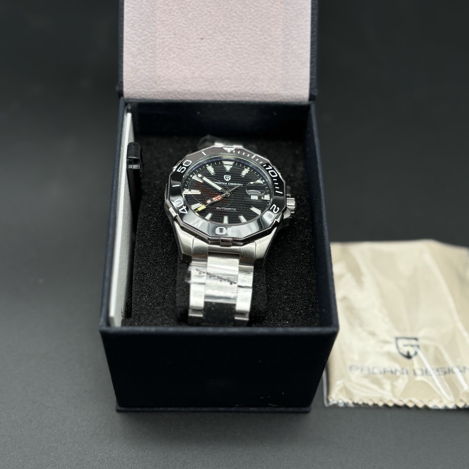 Pagani Design PD-1617 Men’s Automatic Watch Black Dial Diver Style Steel Box