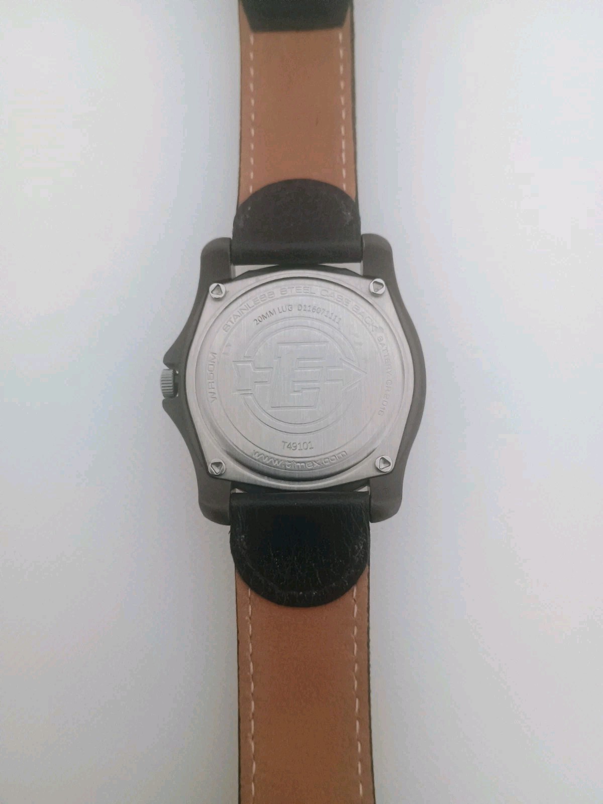 Timex Indiglo Expedition Watch Model T49101 20mm Lug Leather Green