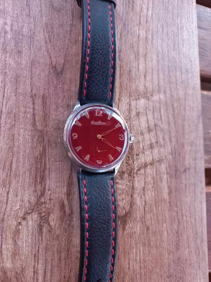 Cornavin vintage Swiss mechanical men’s watch with rare dark red dial