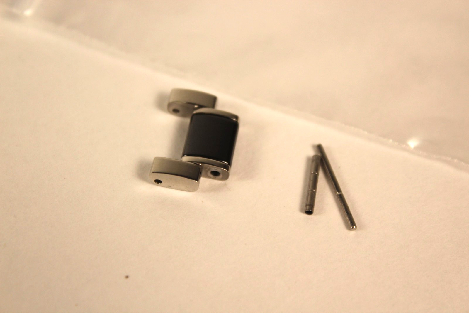 Original Replacement Link for TAG Heuer Formula 1 WAH1212 15mm Black & Stainless