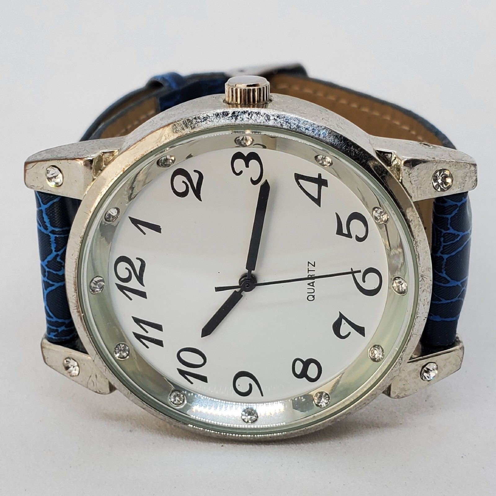 Women’s Watch 42MM Gray Case White Dial Blue Leather Band Straps New Battery