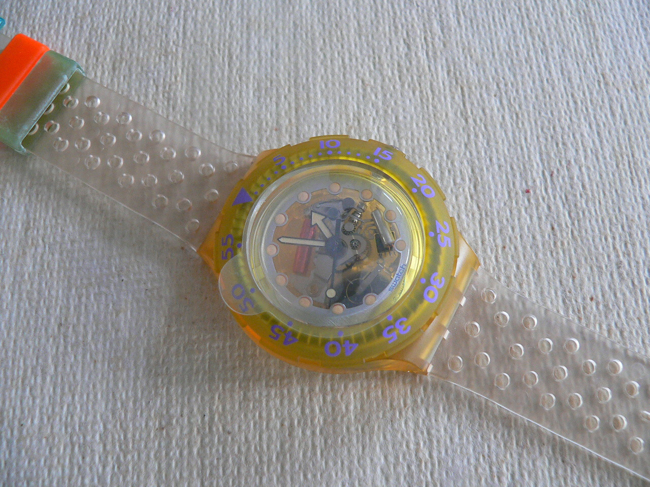 1992 Scuba 200 Swatch Watch Jelly transparent SDK104G