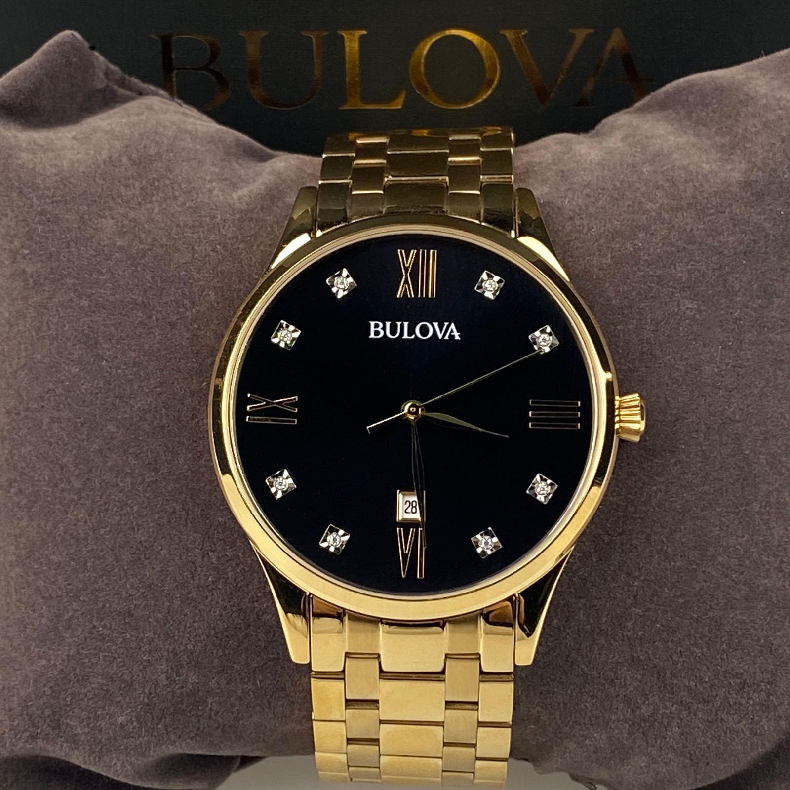 Bulova Classic Diamond 97D108 Men’s Quartz Watch Black Dial Gold Bracelet 40mm