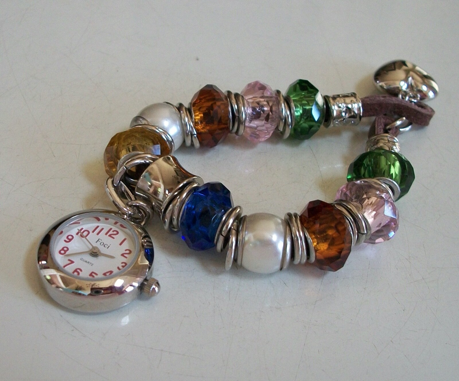 WOMEN’S COLORFUL BEADED BRACELET WITH HEART FASHION DRESSY/CASUAL DANGLING WATCH