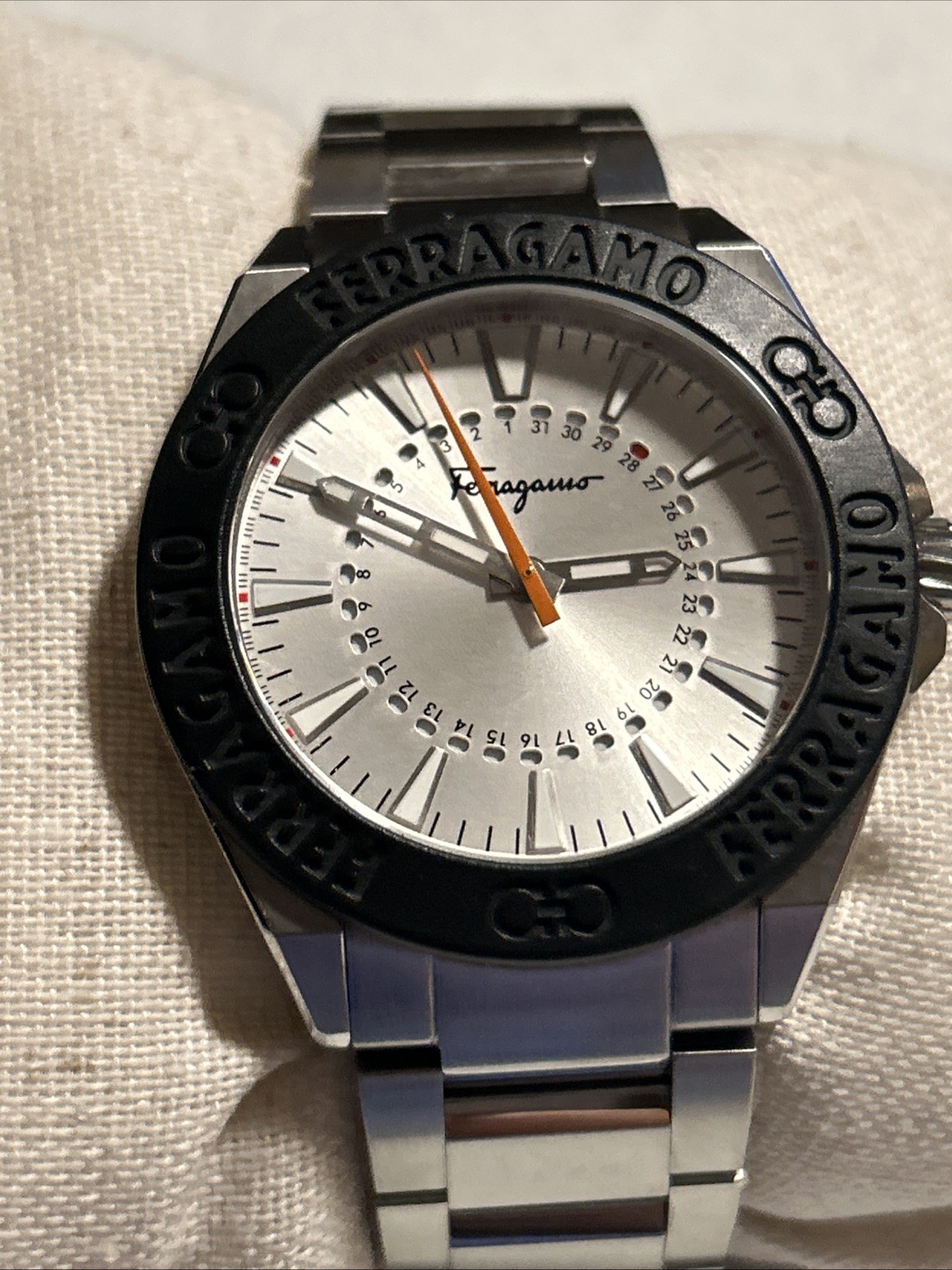 Salvatore FERRAEGAMO FF Quartz Black Men’s Watch New Without Og Box