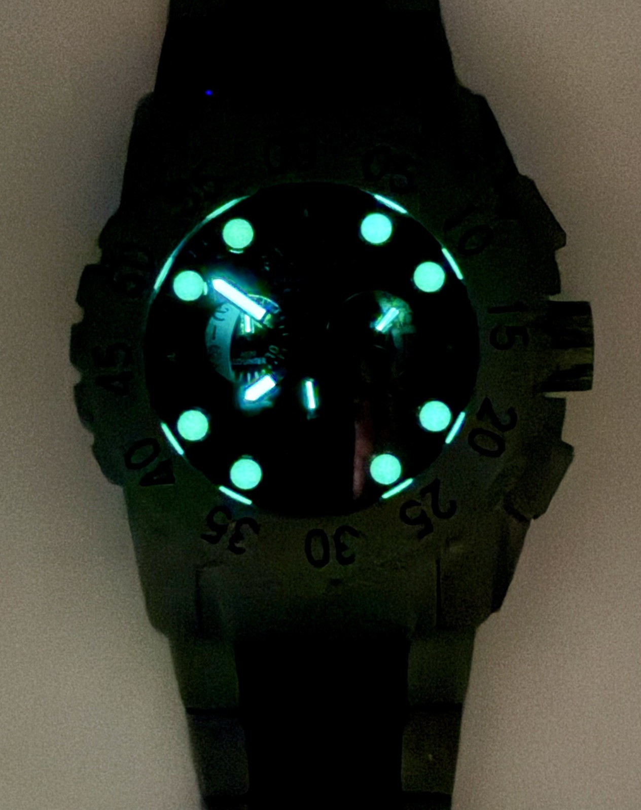 Invicta Reserve model number 0800