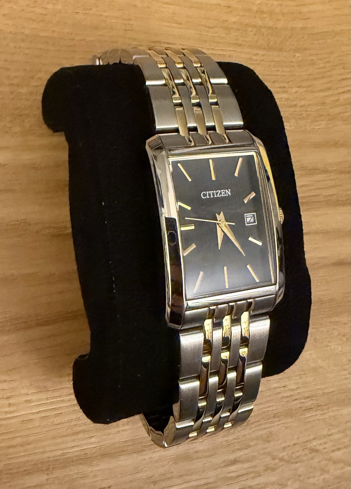 Citizen Men’s Two-Tone Stainless Steel Quartz Watch 1012-S097746 38.5mm