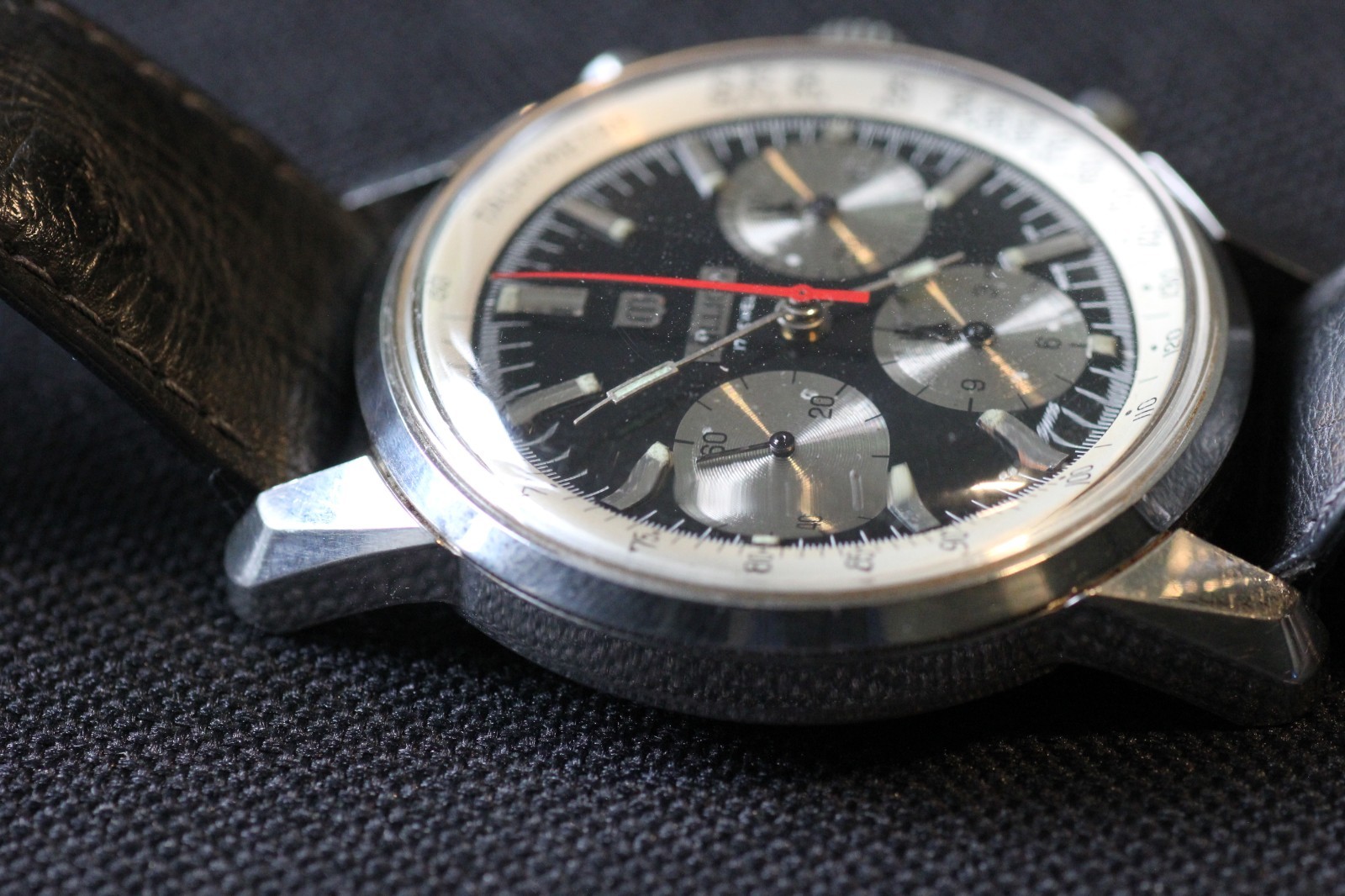 Million Watch (ENICAR SHARPA GRAPH COUSIN) Valjoux 72 Movement Circa 1960’s