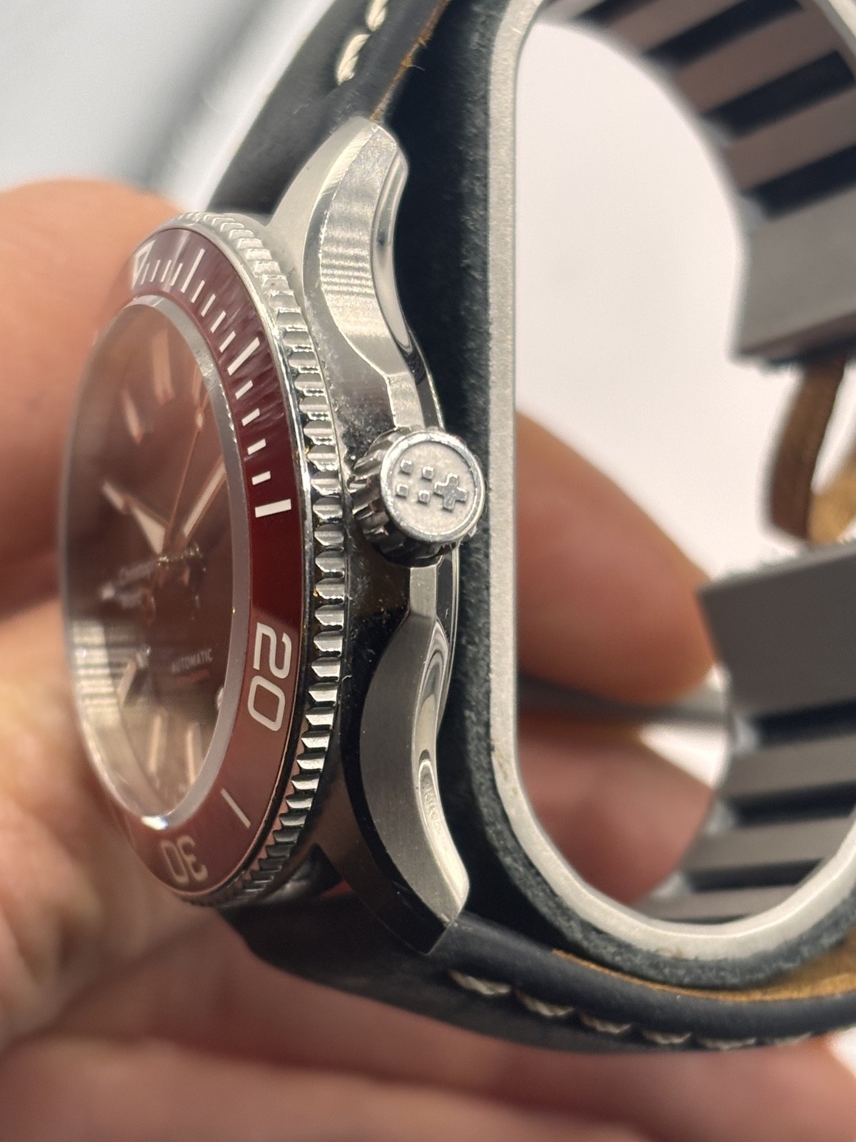Christopher Ward C60 Trident Pro 600 Mk3 red bezel 38mm (01/2021) WH1396H