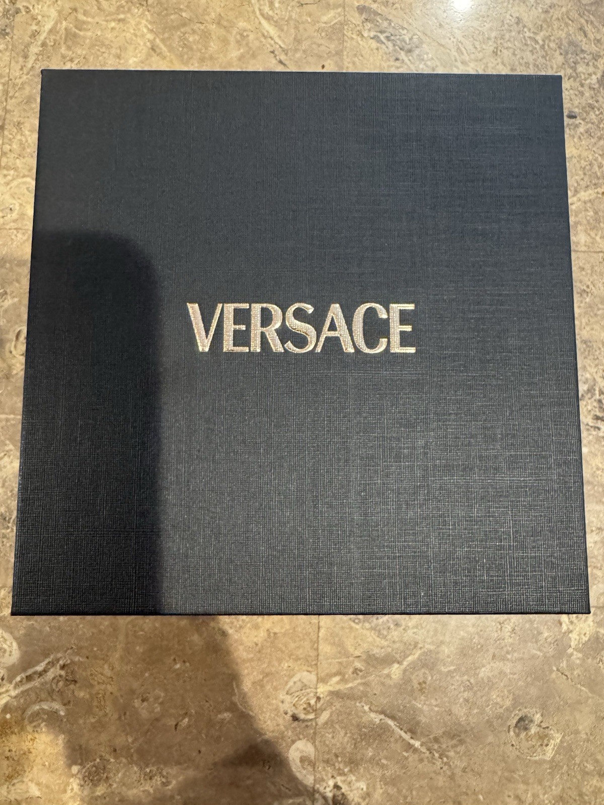 Versace Hellenyium VE3A00520 Swiss Made Men’s Watch Black Dial New Full Set