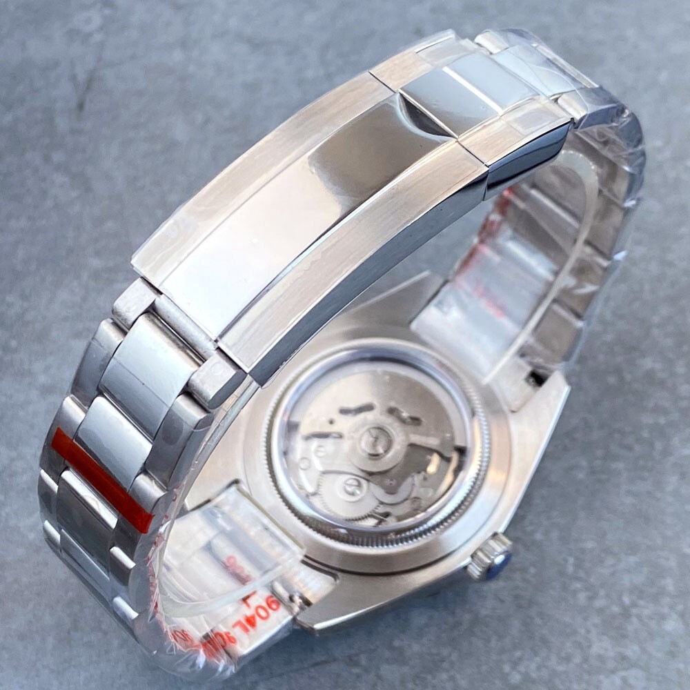 20ATM Diving 36mm NH35 Automatic Watch Men White Shell Dial Steel Bracelet