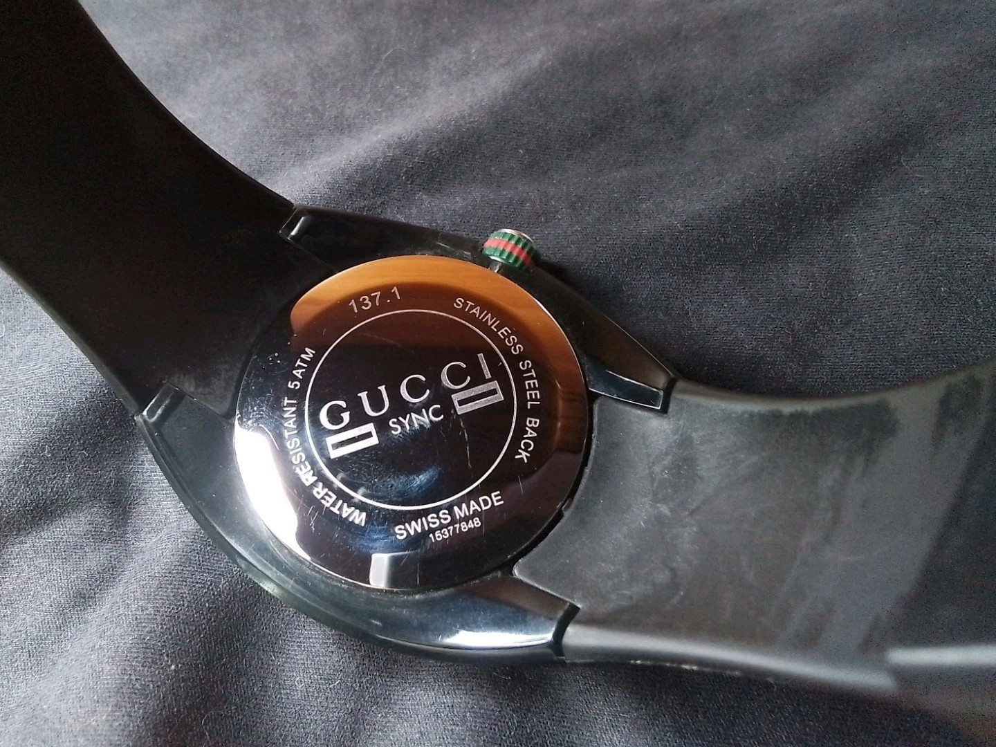 Gucci Sync Watch Quartz 46mm Stainless Steel Case Black Rubber Strap *WORKS*