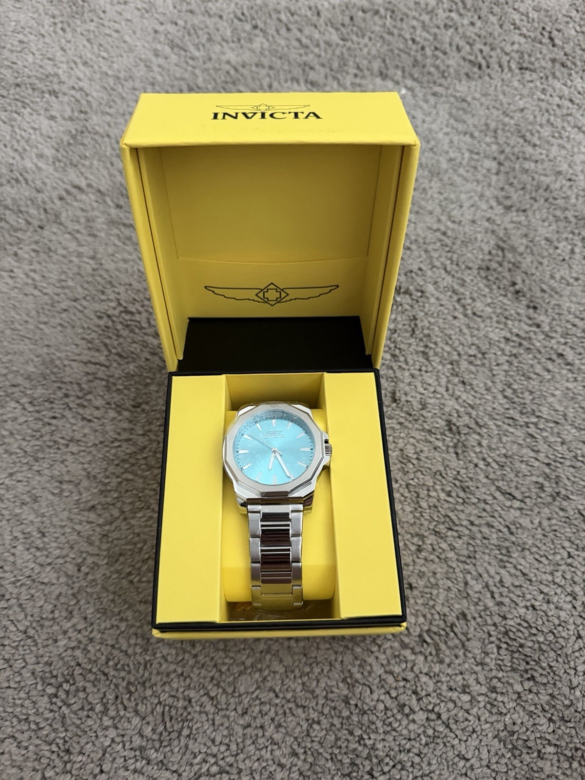 Invicta Blue Dial Analog Wristwatch Silver Stainless Steel Bracelet w/ Box