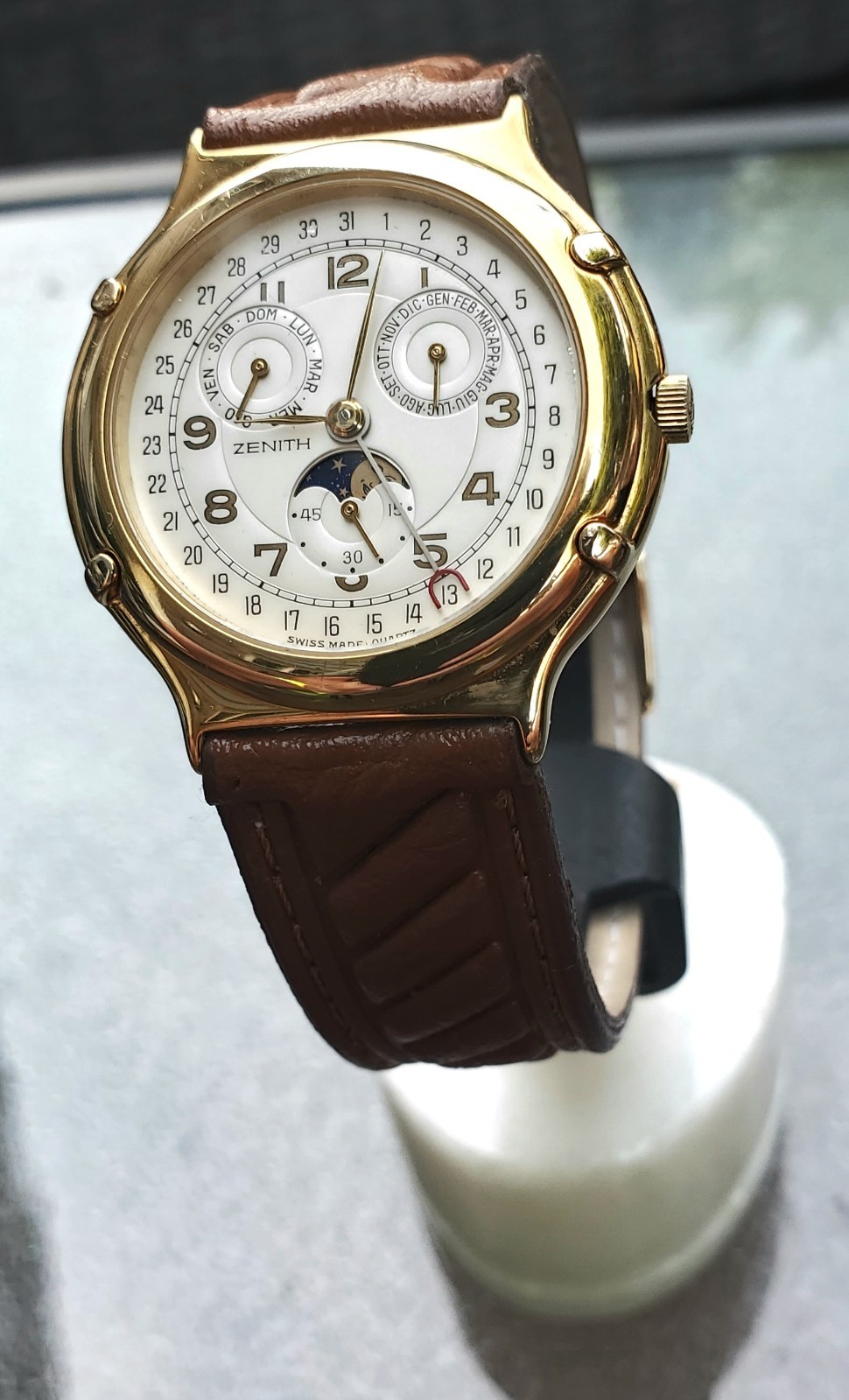 Zenith Moonphase Triple Date 19.0090.392 QUARTZ GOLD-PLATED DRESS WATCH MEN’S