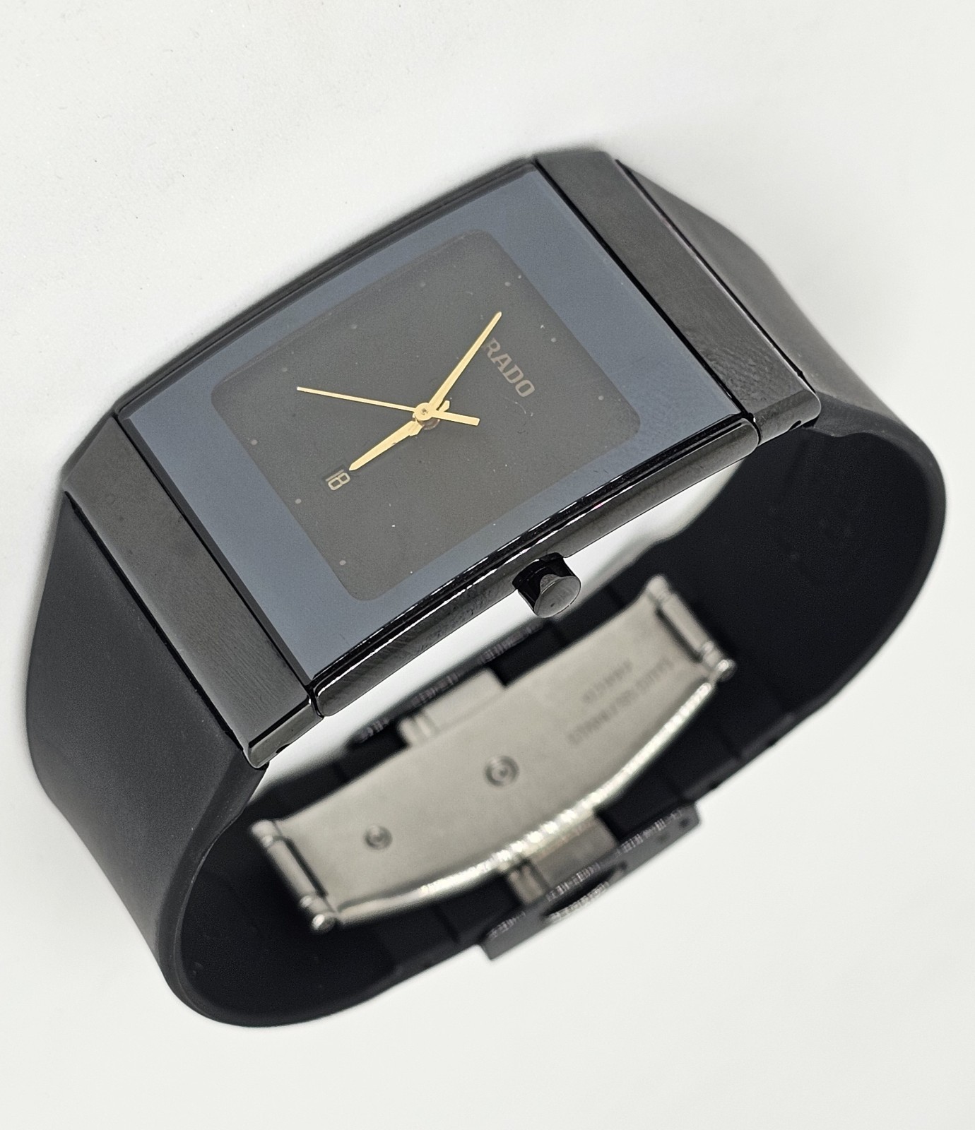 RADO DiaStar High-Tech Ceramic Ref. 111.0294.3 Men’s Quartz Watch Swiss Made