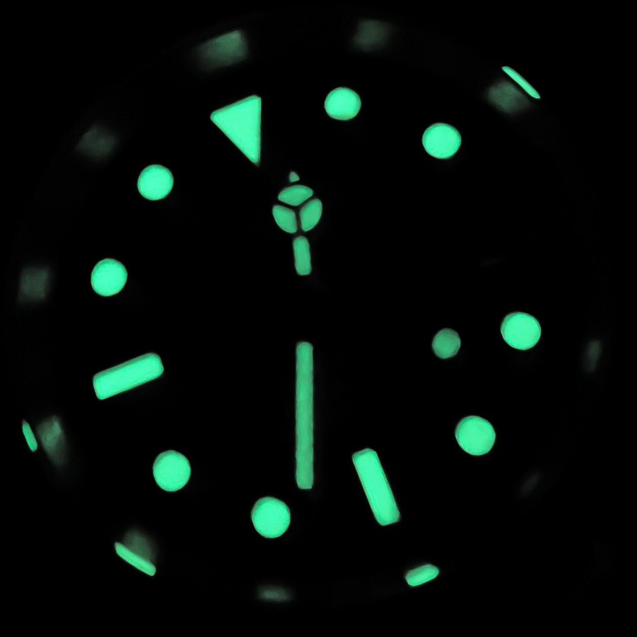 40mm Black Custom Sub Style Mod Watch NO LOGO w/ Jubilee & NH35 Automatic